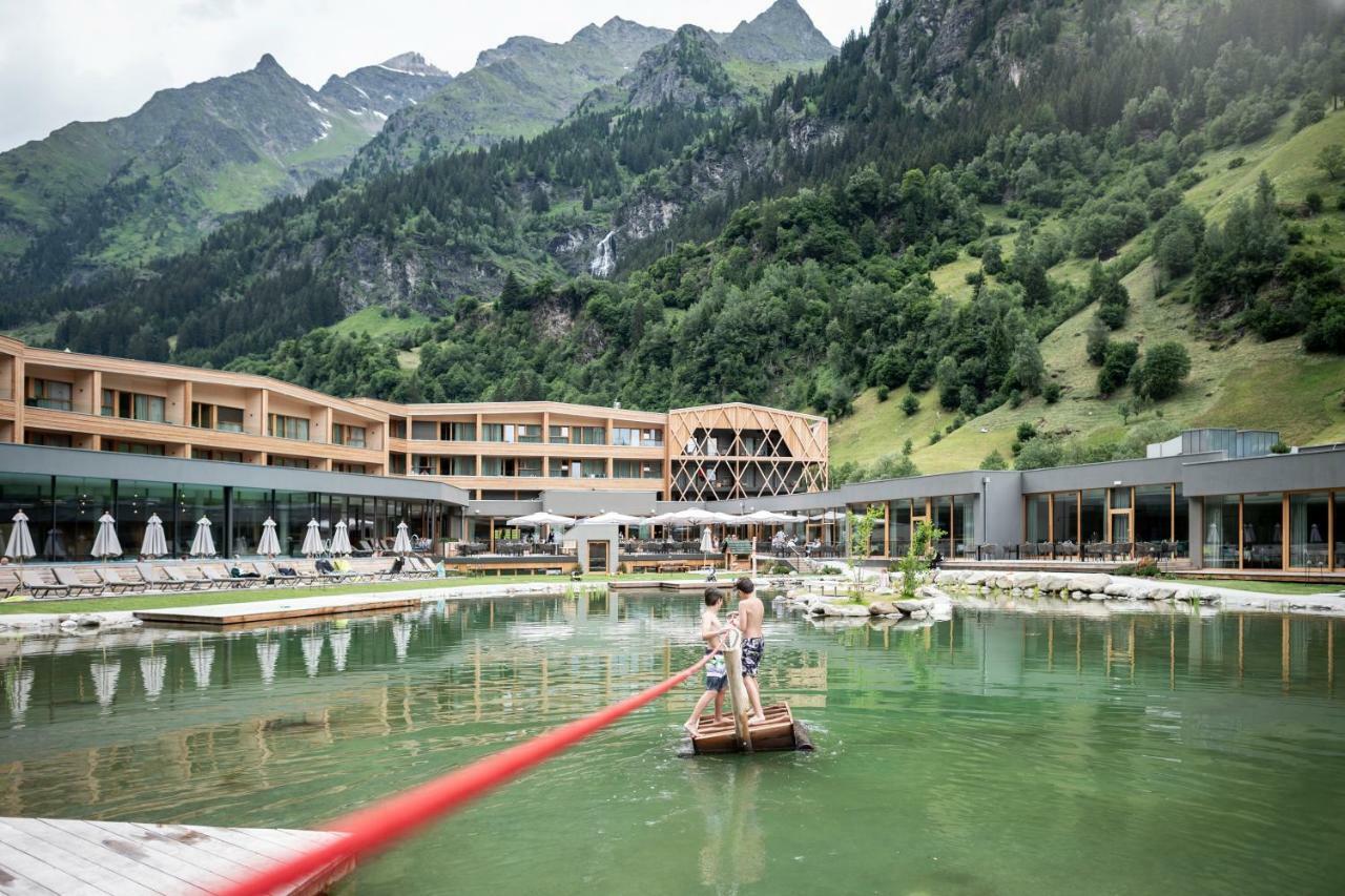 Feuerstein Nature Family Resort Колле-Изарко Экстерьер фото